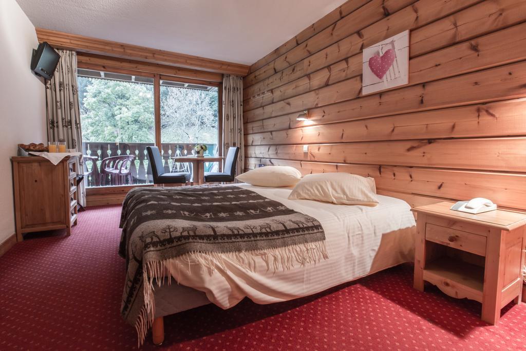 Hotel Club Le Cret Morzine Exterior photo