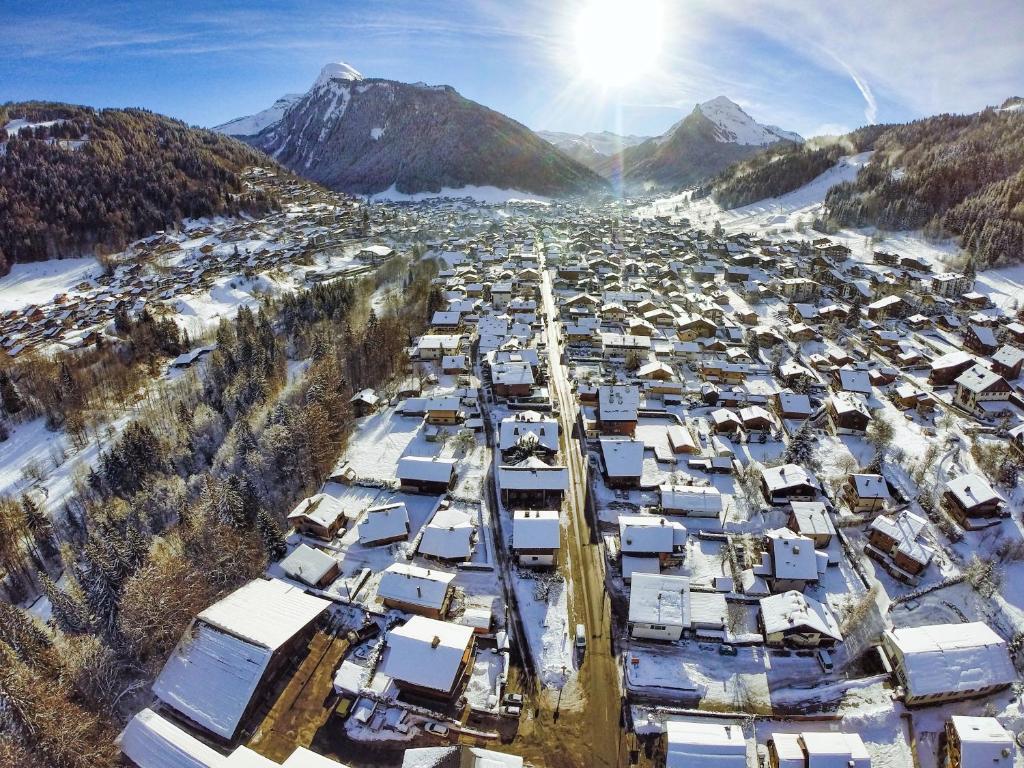 Hotel Club Le Cret Morzine Exterior photo
