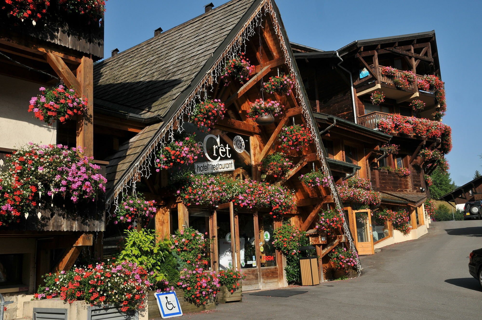Hotel Club Le Cret Morzine Exterior photo