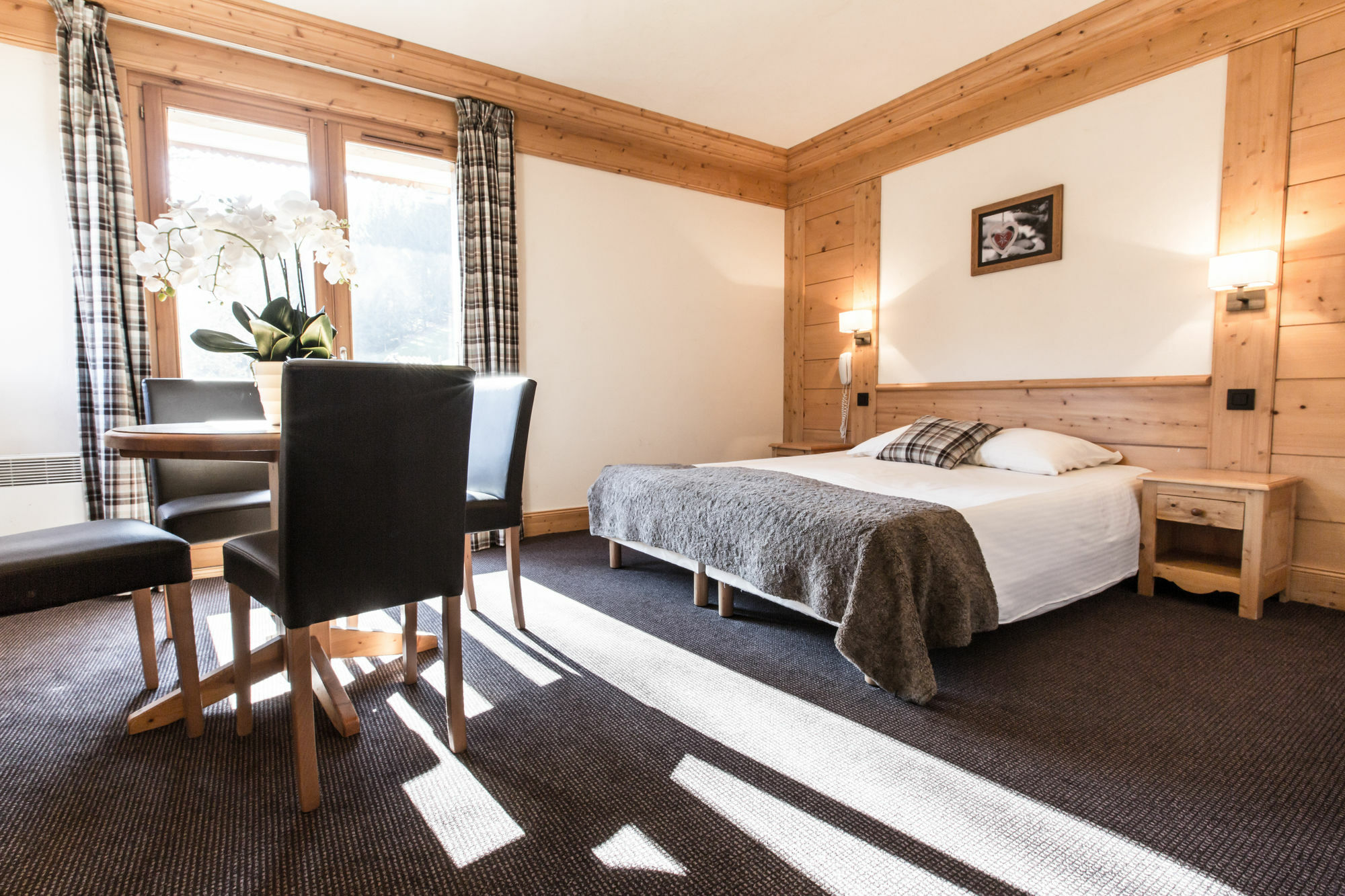 Hotel Club Le Cret Morzine Exterior photo
